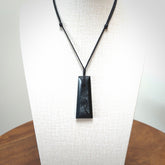 Hand made New Zealand Tangiwai toki with hammerhead engraving pendant. Hand carved in New Zealand by Kerry Thompson. Unique Jade Toki with adjustable cord.