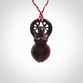 This medium sized Venus woman with tree of life head pendant is made from Red Jasper Stone. We've hand carved this piece for all the lovers out there. Free postage worldwide. Red Jasper Stone woman with tree of life jewellery. Provided on an adjustable burgundy and ice white cord and packaged in a woven kete pouch.