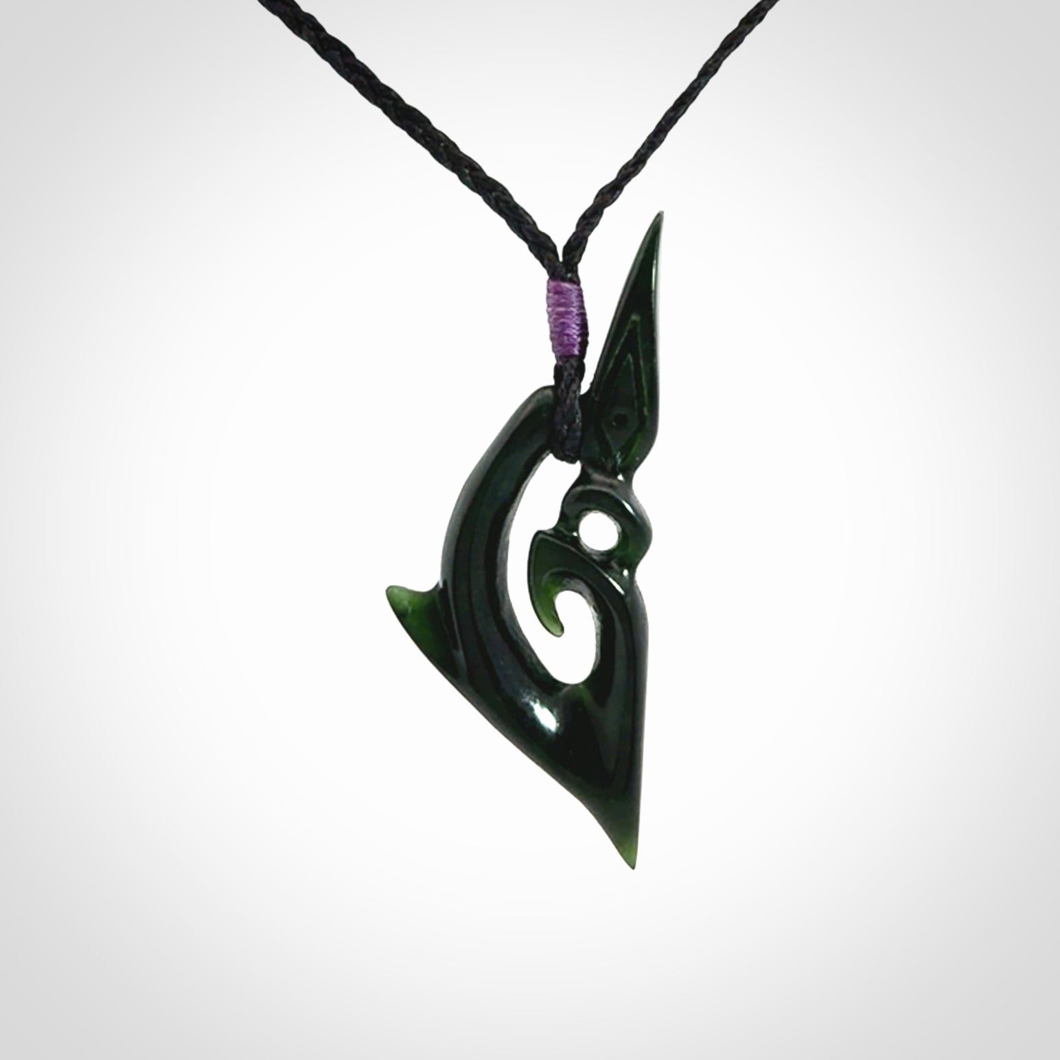 An Exquisite Pounamu Manaia Pendant
