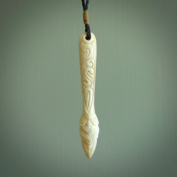 Carved in antler, a pendant for lovers of the magnificent TAIAHA!