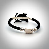 Hand carved shark bracelet from Australian Black Jade. This is an absolutely beautiful piece of wrist jewellery, hand made by NZ Pacific. We provide this with Free Postage Worldwide.