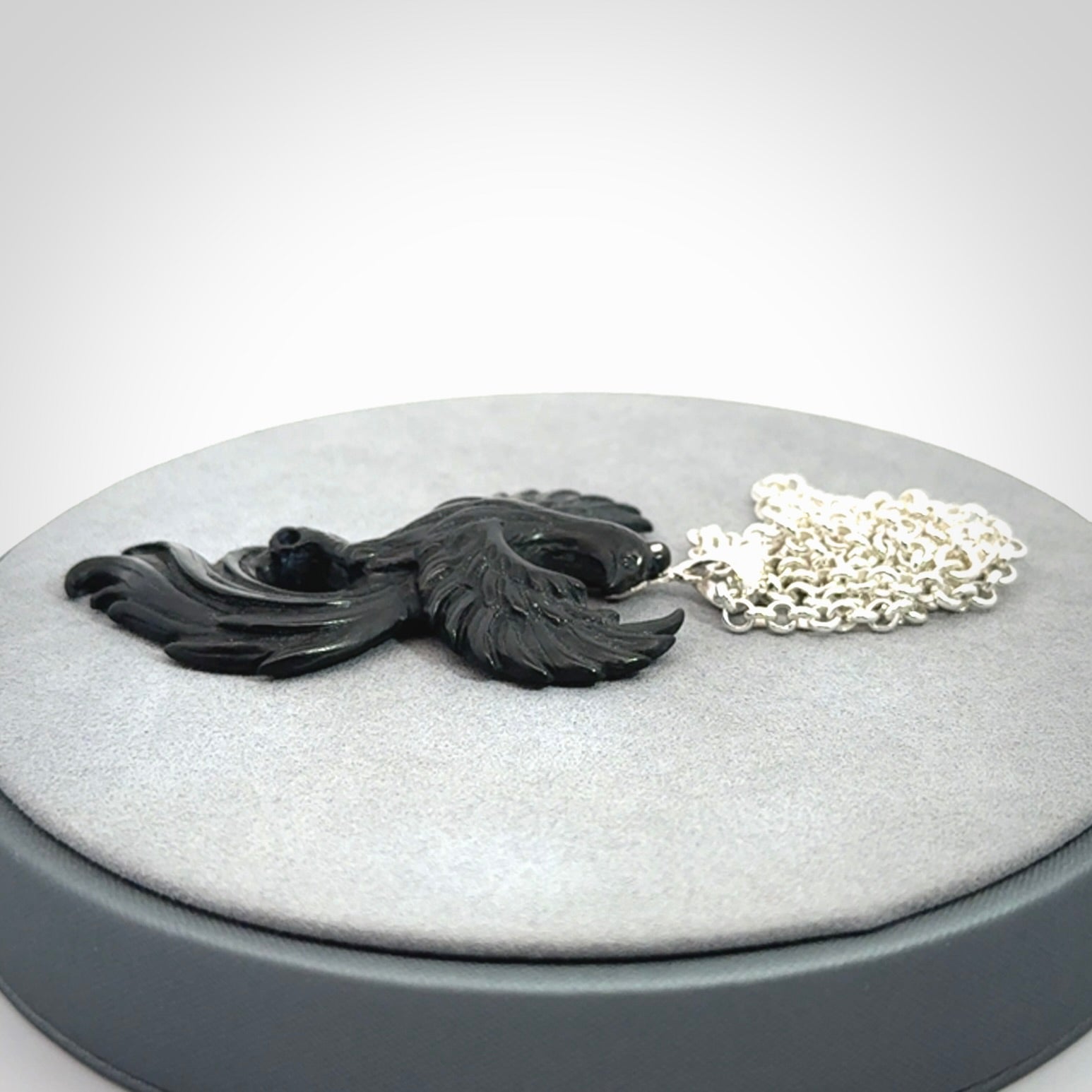 A Wonderful Black Jade Phoenix Pendant