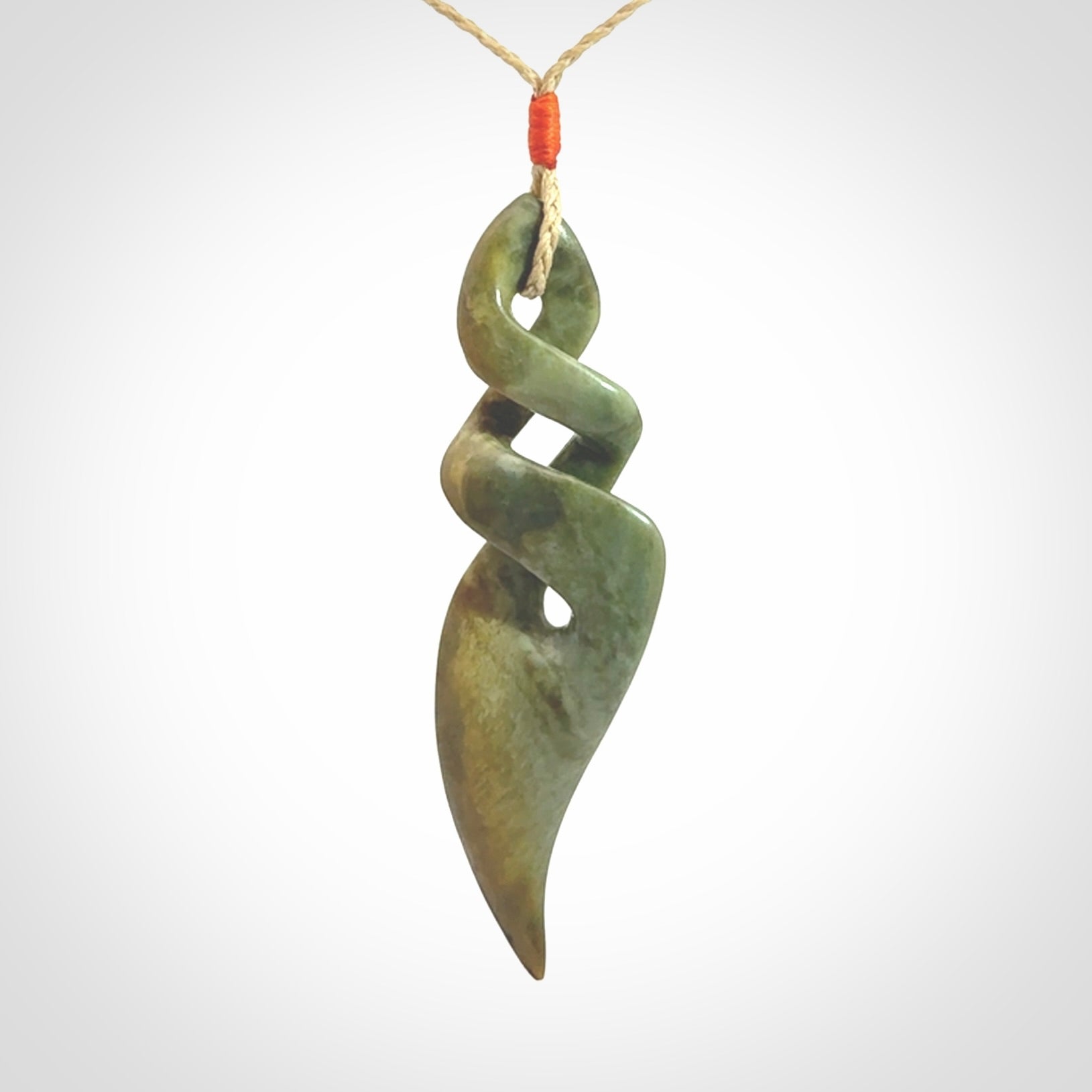 A Beautiful New Zealand Flower Jade Twist