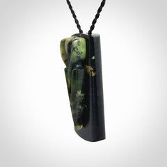 Hand Carved  New Zealand Jade arrowhead drop pendant