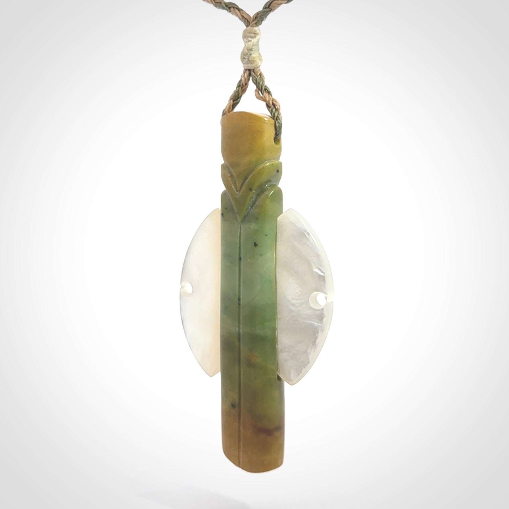 This is a wonderful New Zealand Jade and Mother of Pearl drop pendant.