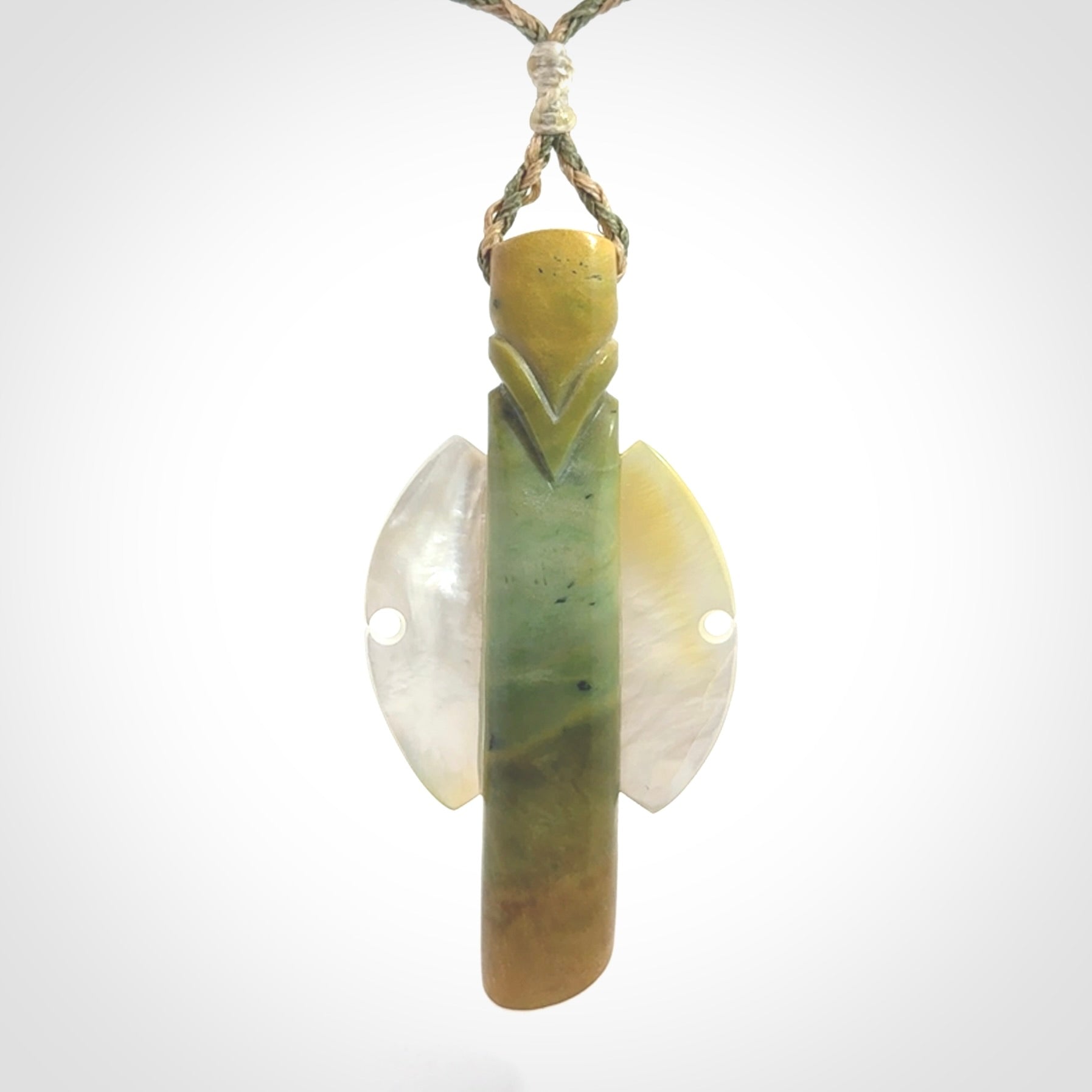 This is a wonderful New Zealand Jade and Mother of Pearl drop pendant.