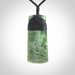 This is a lovely medium sized toki pendant made from a gorgeous New Zealand Jade.