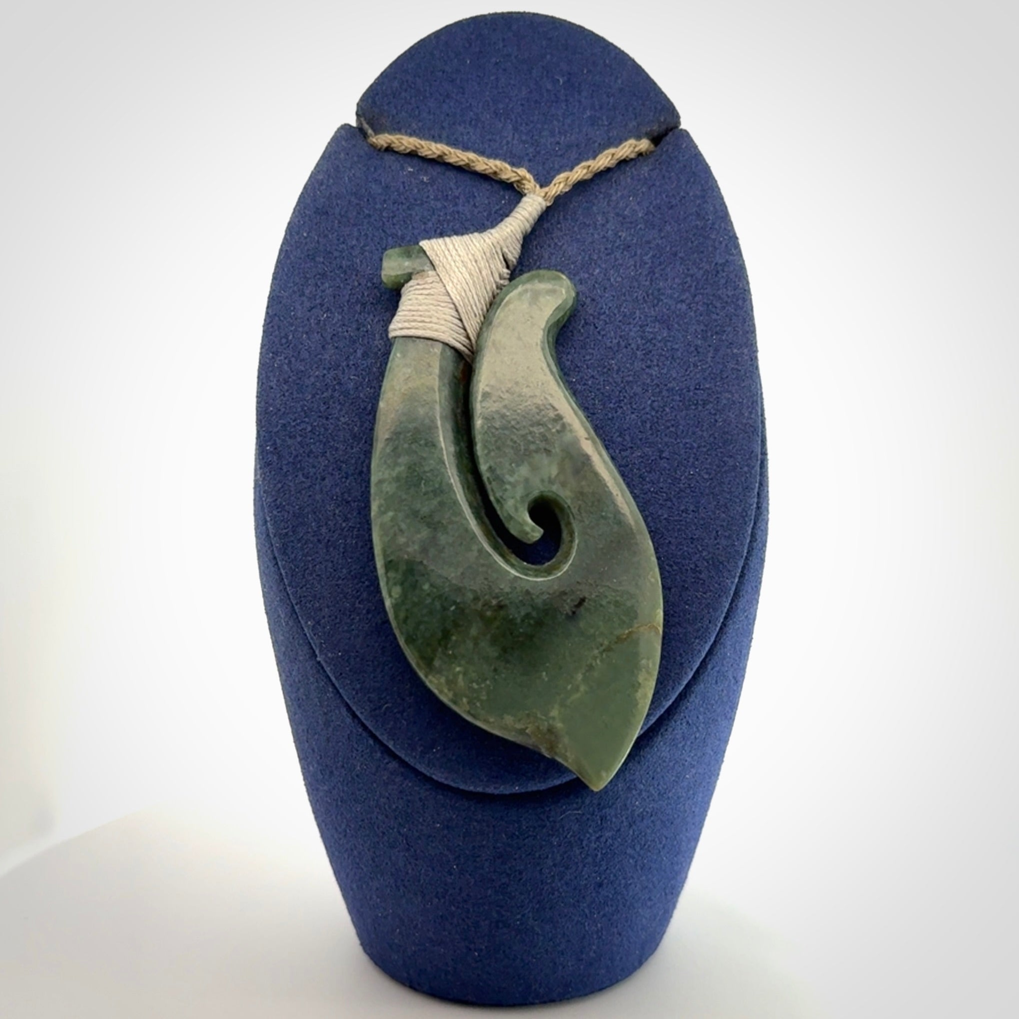 A Stunning New Zealand Jade Matau