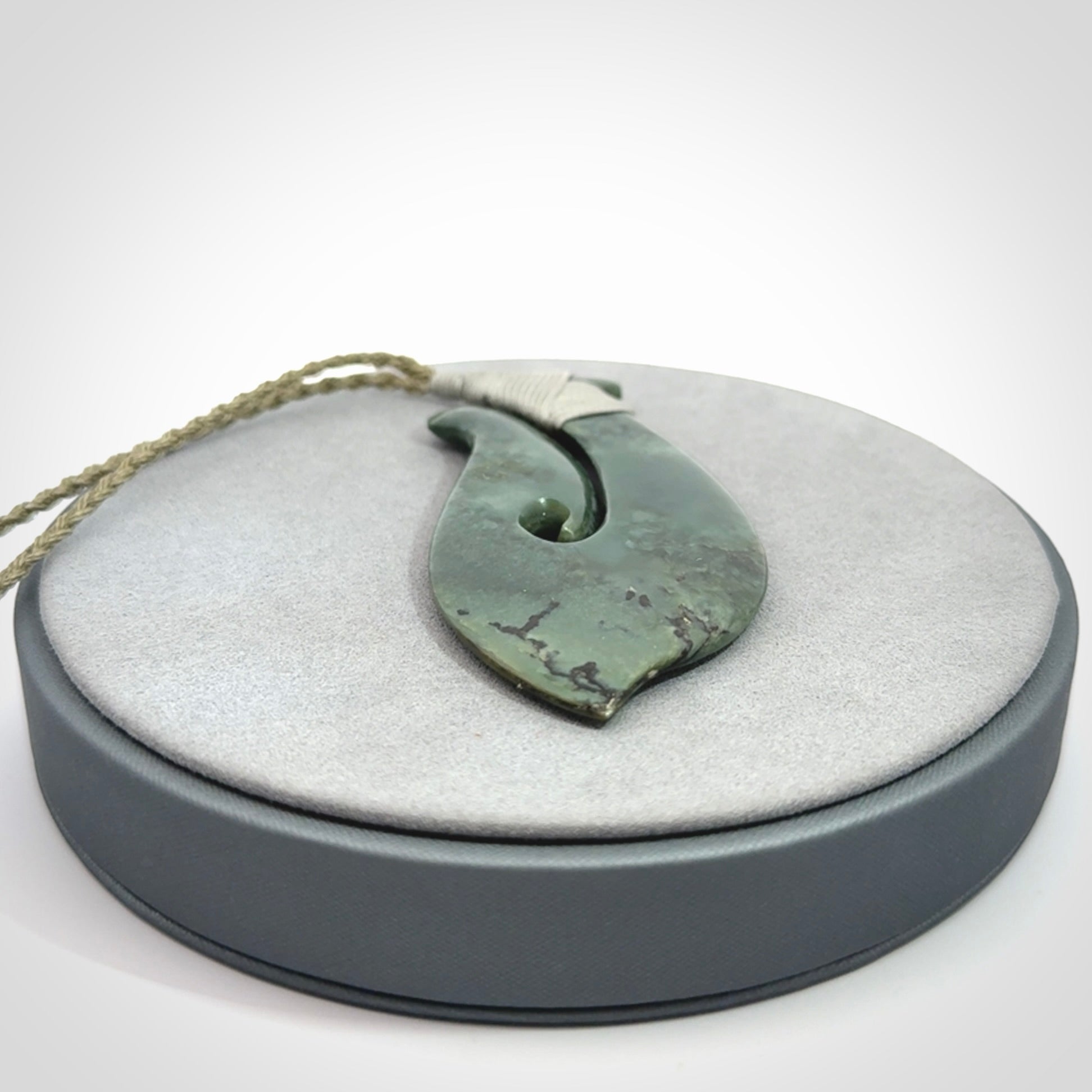 A Stunning New Zealand Jade Matau