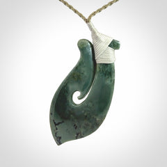 A Stunning New Zealand Jade Matau