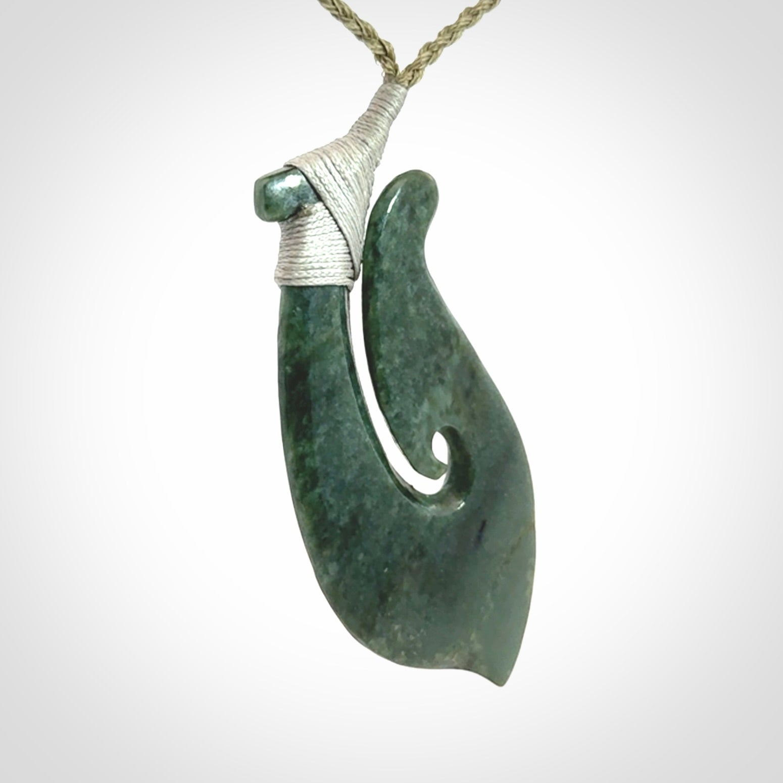 A Stunning New Zealand Jade Matau