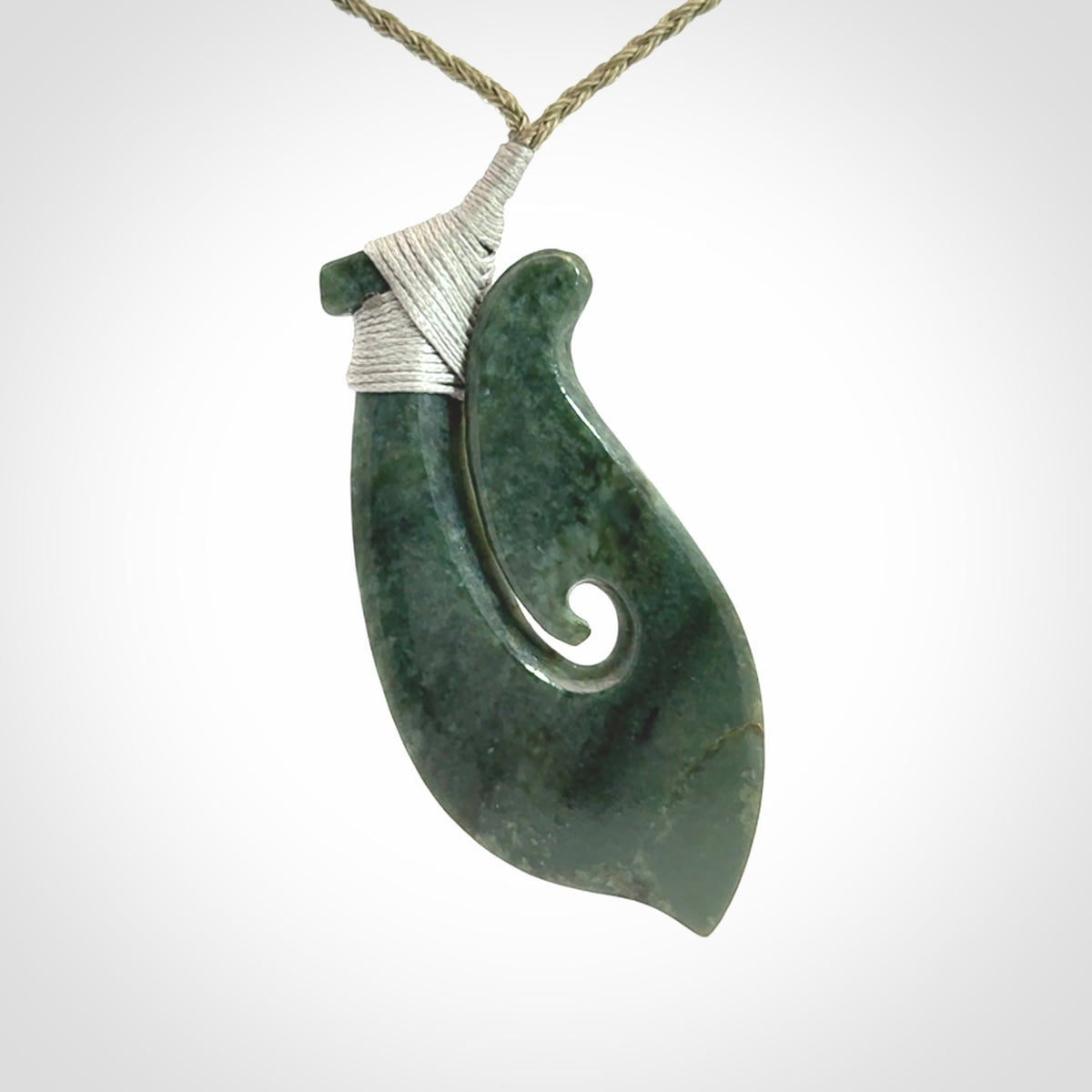 A Stunning New Zealand Jade Matau