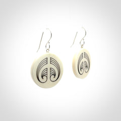 Wonderfully detailed earrings, perfect for any occasion!