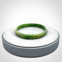 Gorgeous New Zealand Jade Bangle