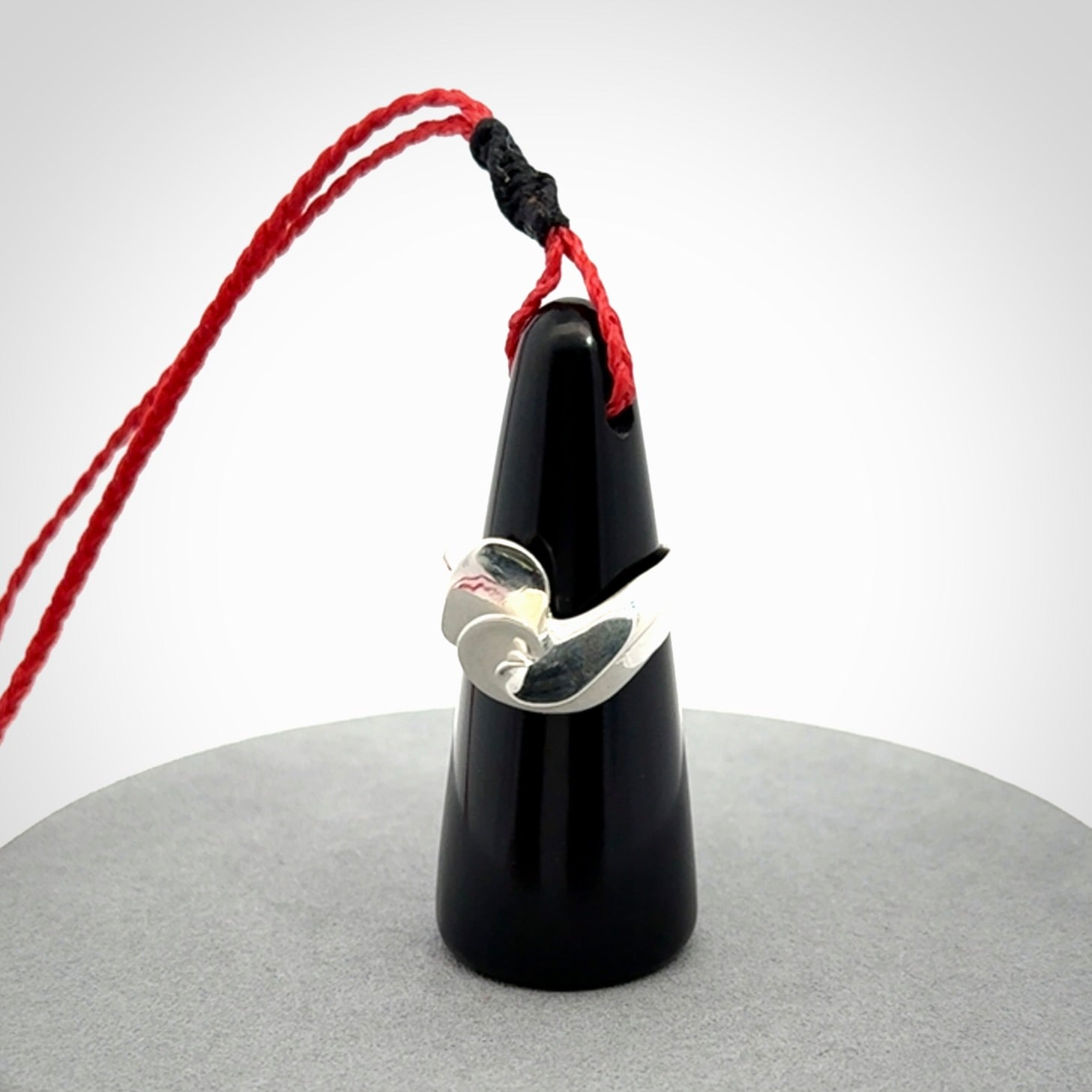 Hand carved black jade ring holder pendant