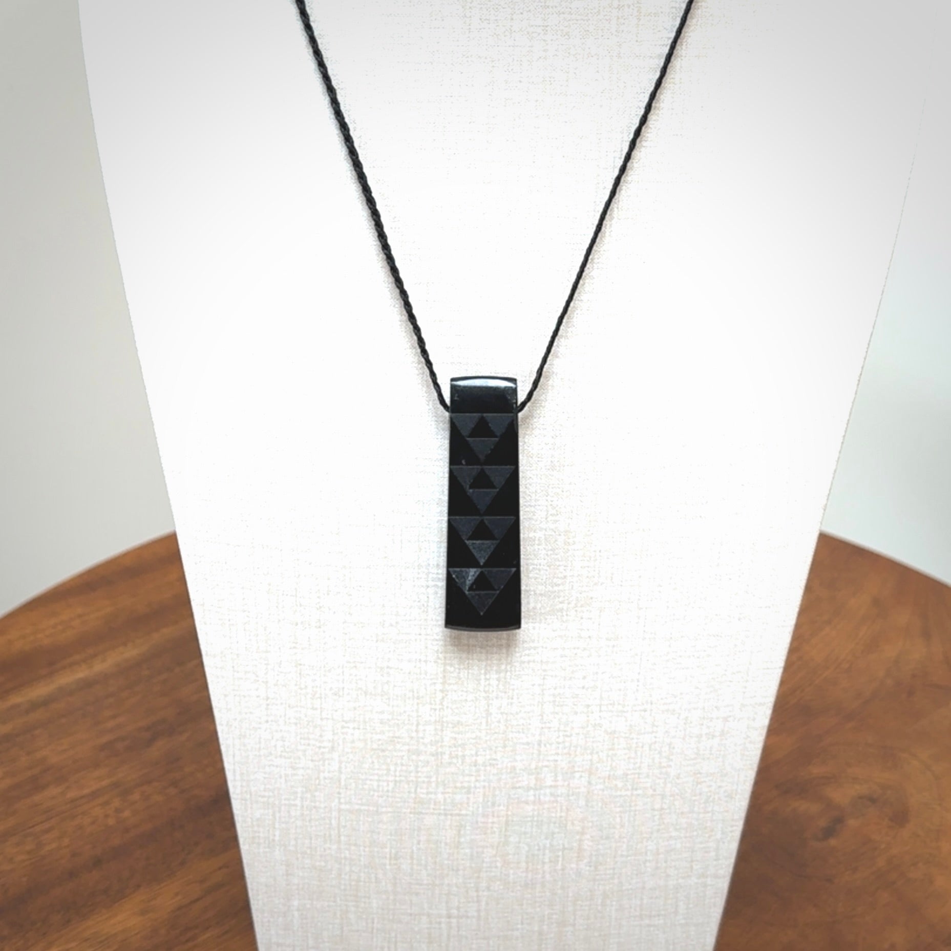 Hand made New Zealand Tangiwai toki with engraving pendant. Hand carved in New Zealand by Kerry Thompson. Unique Toki with adjustable cord.
