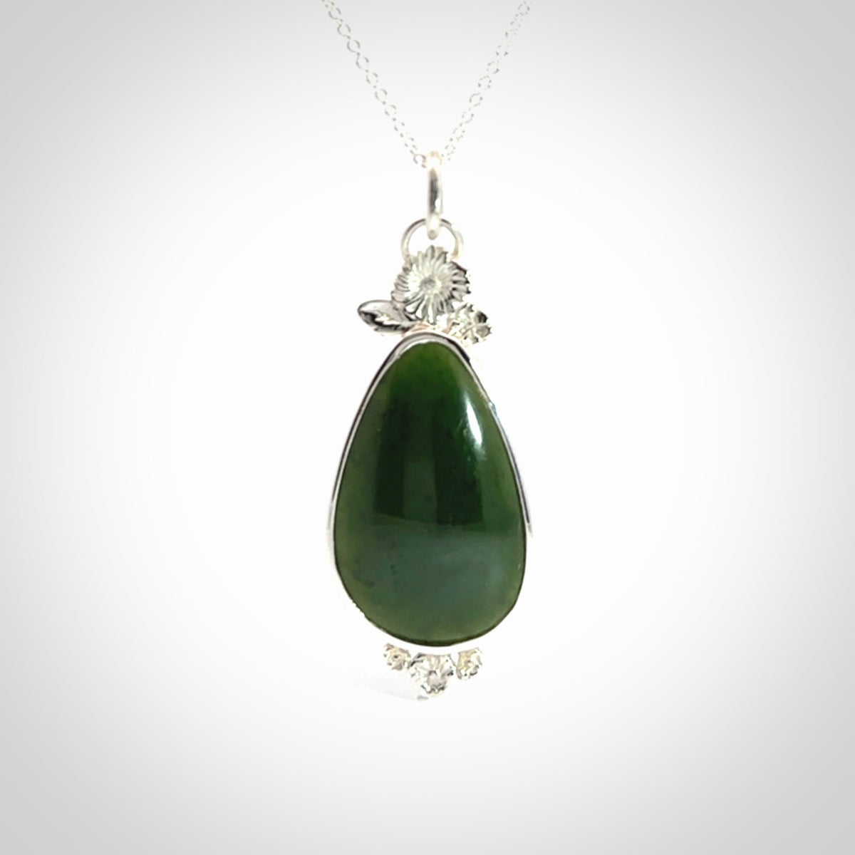 Beautiful Pendant, Hand Crafted in New Zealand Jade and Sterling Silver
