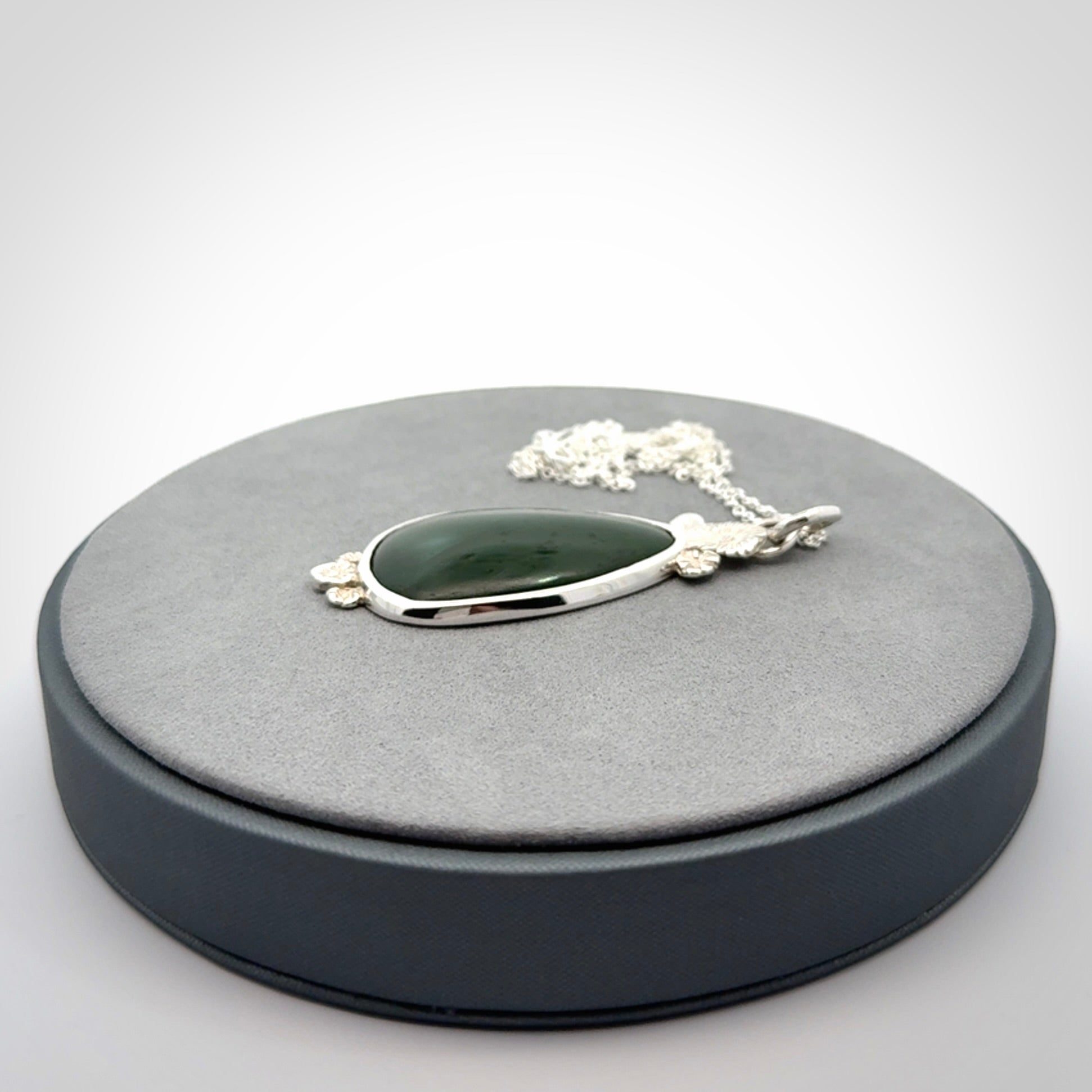 Beautiful Pendant, Hand Crafted in New Zealand Jade and Sterling Silver