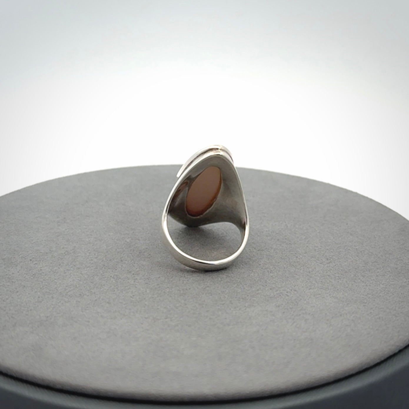 Hand made Sterling Silver ring with Mother of Pearl inlay