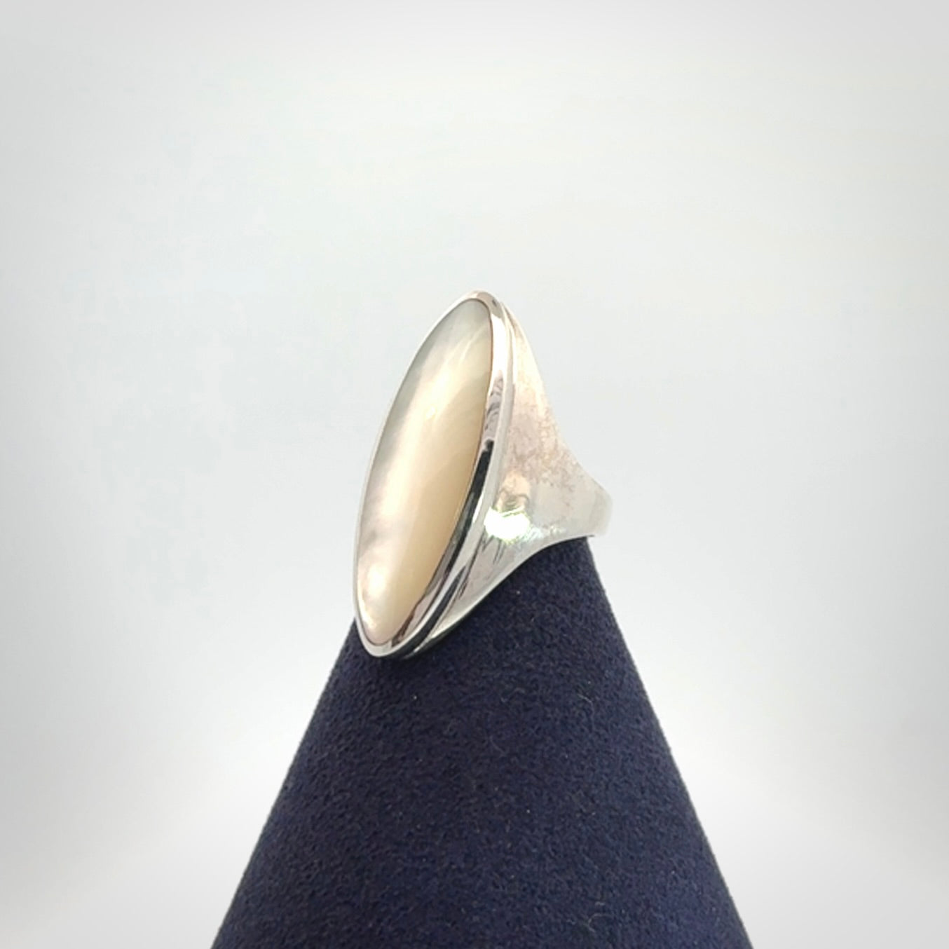 Hand made Sterling Silver ring with Mother of Pearl inlay