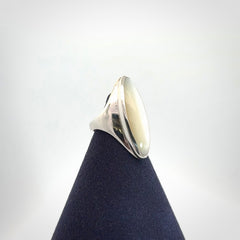 Hand made Sterling Silver ring with Mother of Pearl inlay