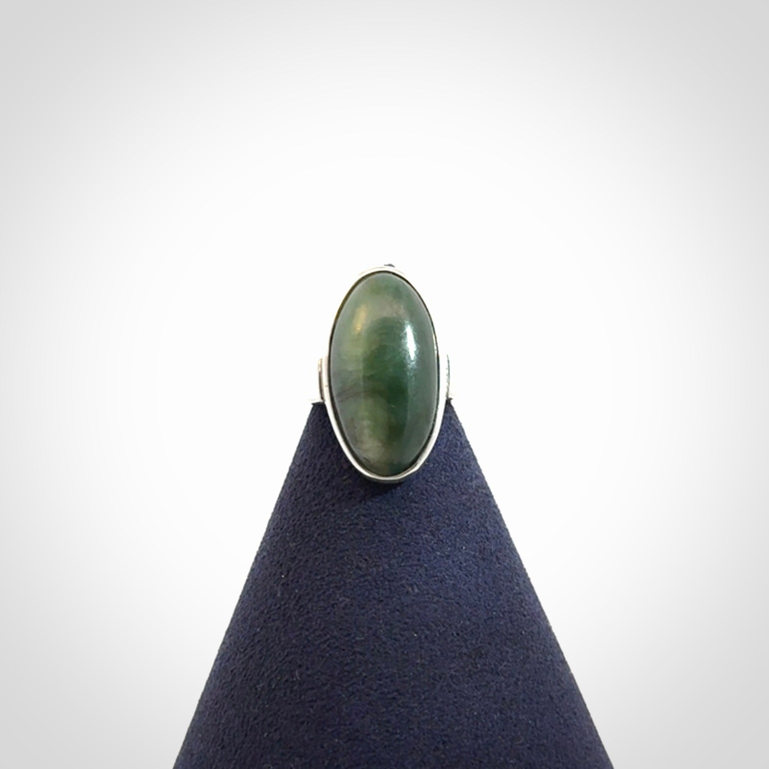 Sterling silver ring with chatoyant New Zealand Jade insert