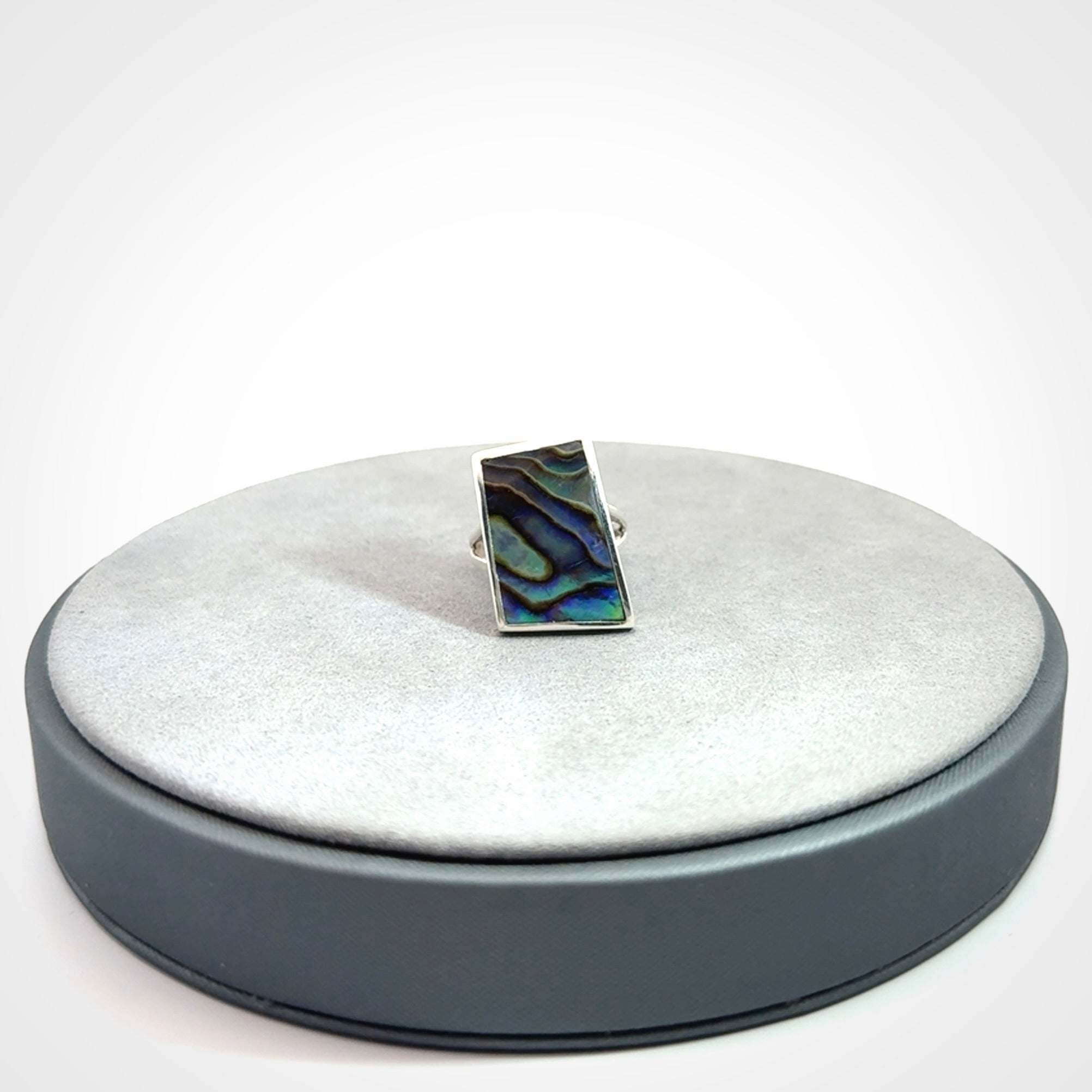A Wonderful Pāua Ring