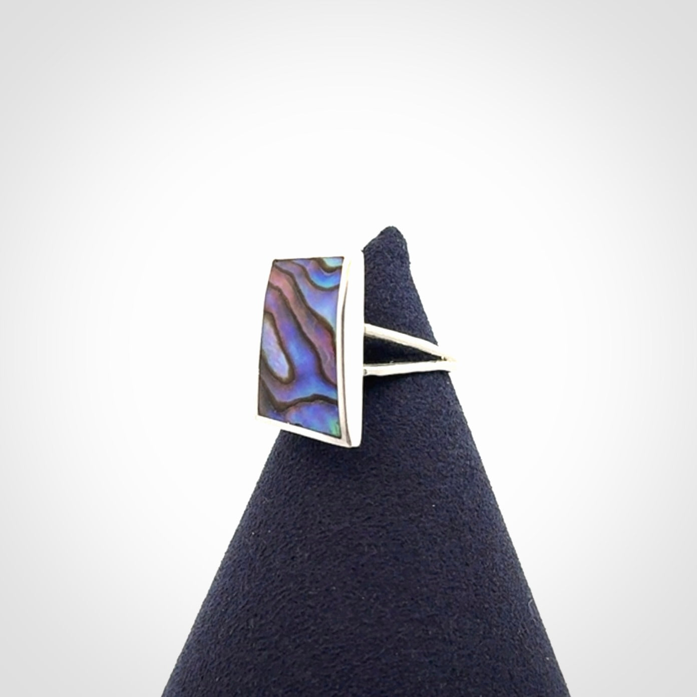A Wonderful Pāua Ring