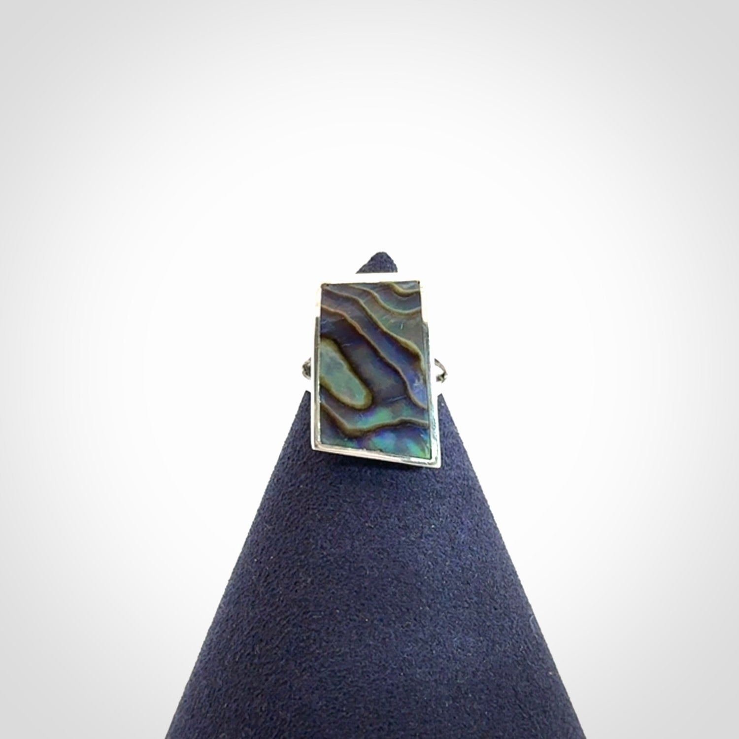 A Wonderful Pāua Ring