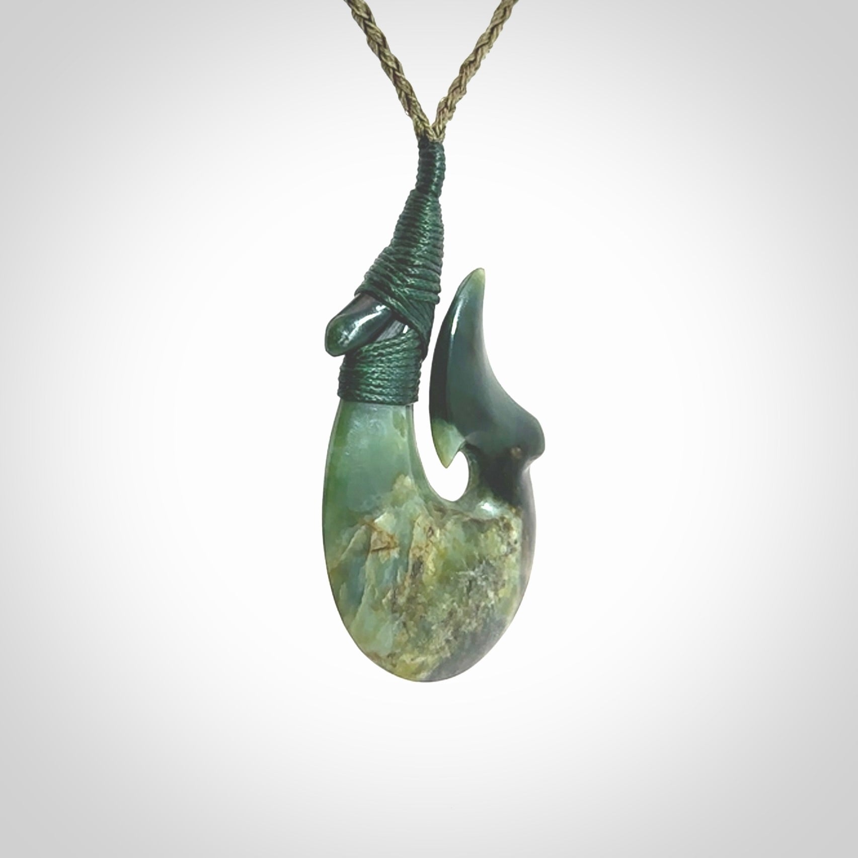 Hand carved New Zealand Jade Hook pendant. New Zealand Jade hook necklace. Real New Zealand Pounamu hook pendant for men and women. Free worldwide delivery.