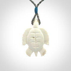 Hand carved white onyx turtle pendant. Unique handmade jewellery for sale online.