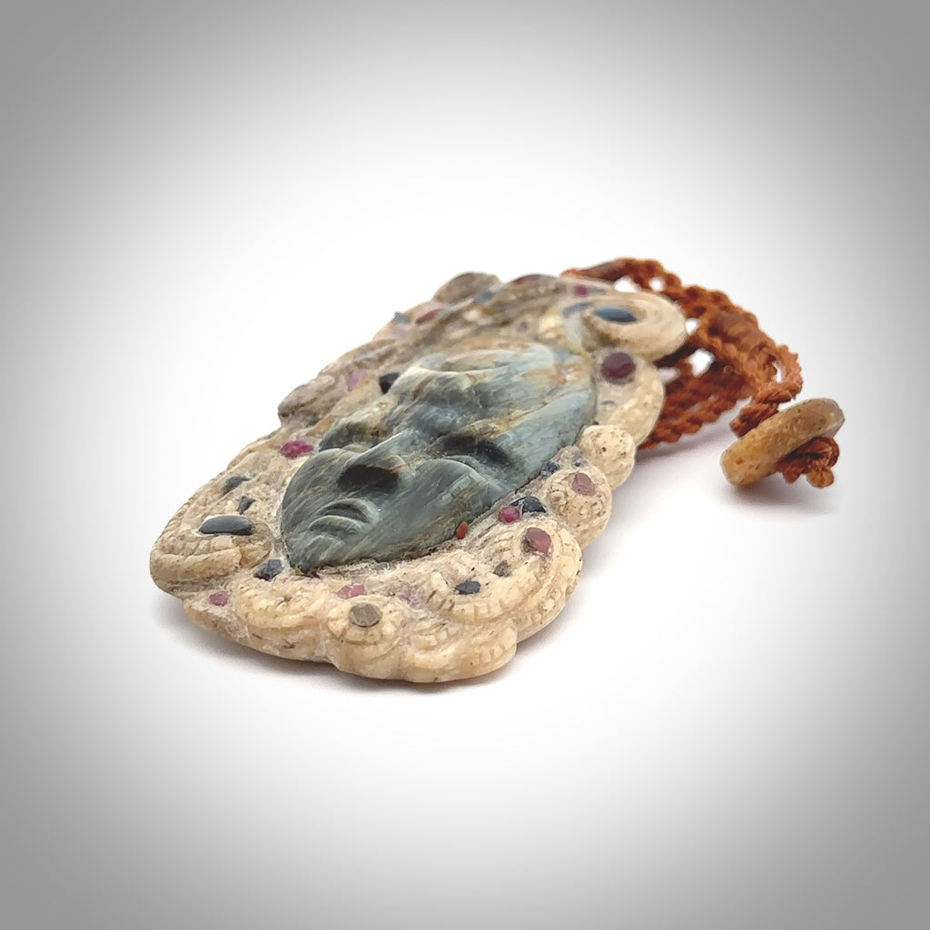 HAND CARVED NEW ZEALAND JADE, WHALE BONE FACE PENDANT. ONE ONLY ART ...