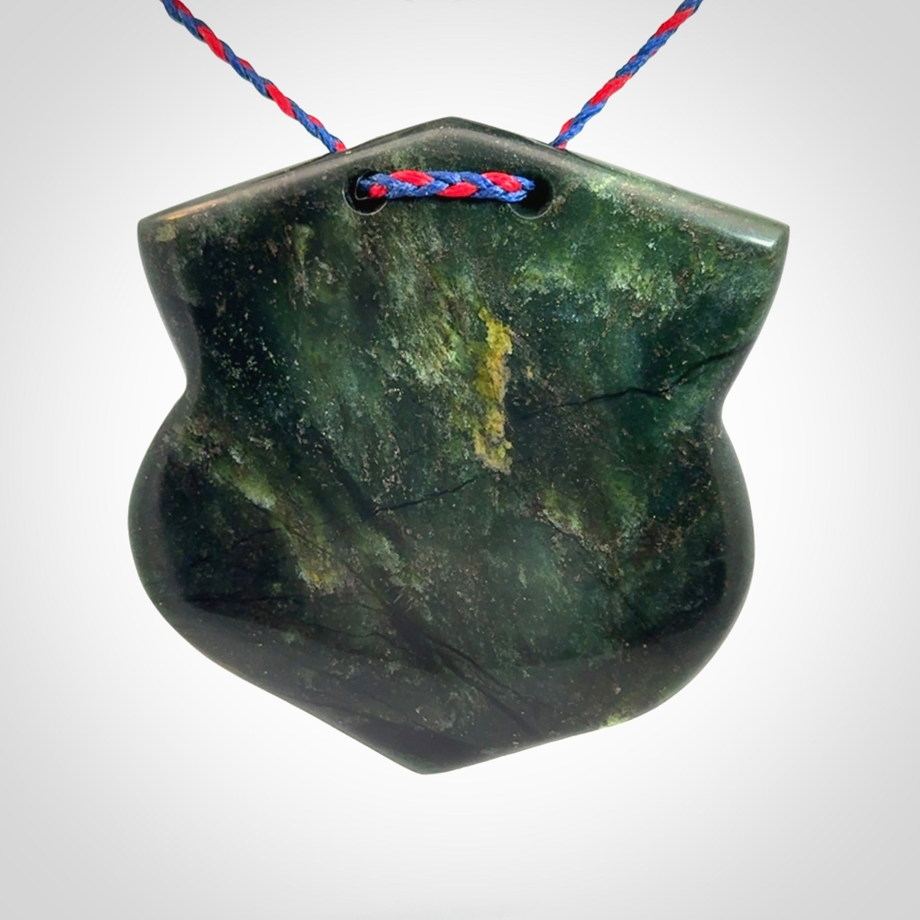 A Stand Out Wheku. Beautiful Art to Wear!