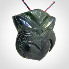 A Stand Out Wheku. Beautiful Art to Wear!