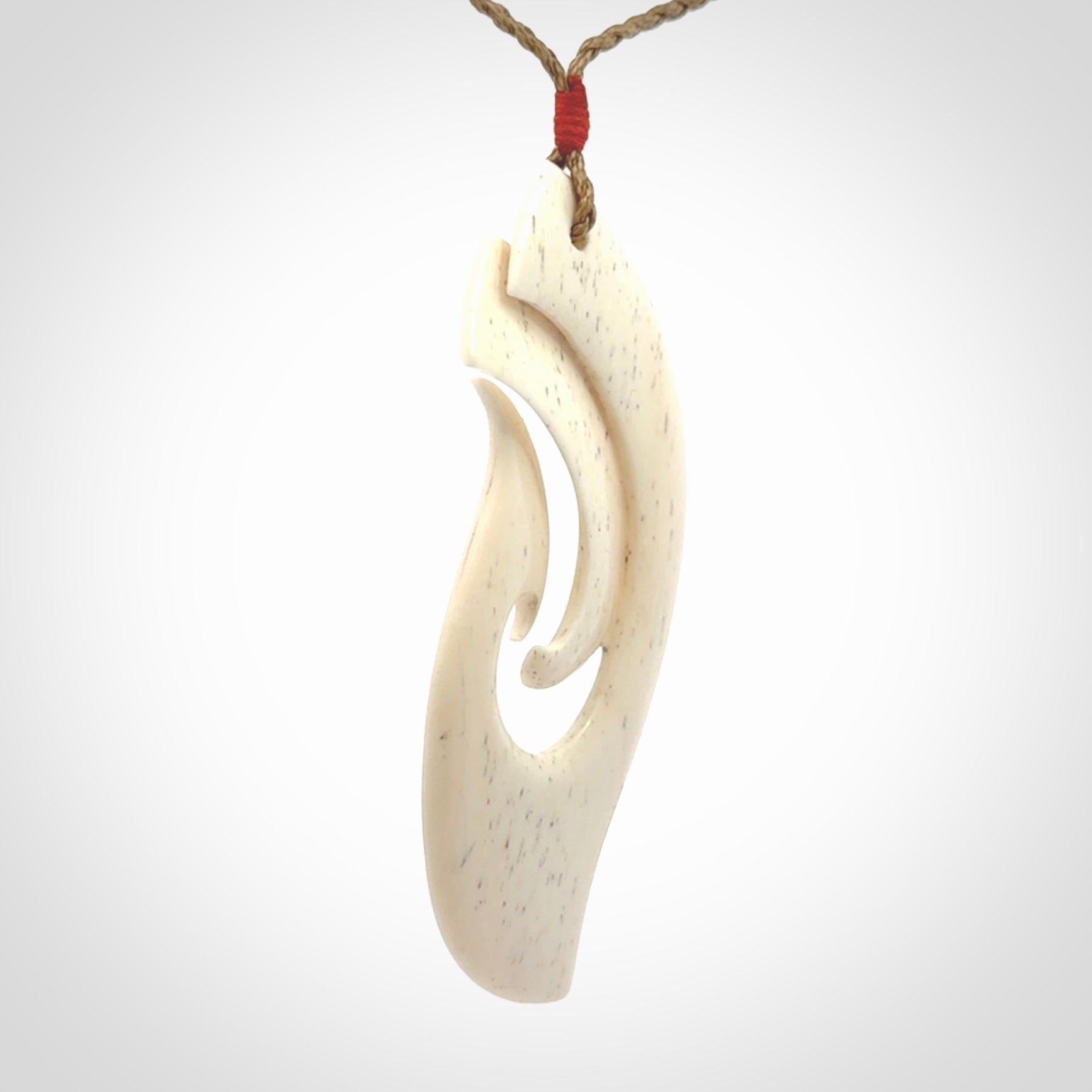 A Stand Out Matau, Hand Carved by Kerry Thompson