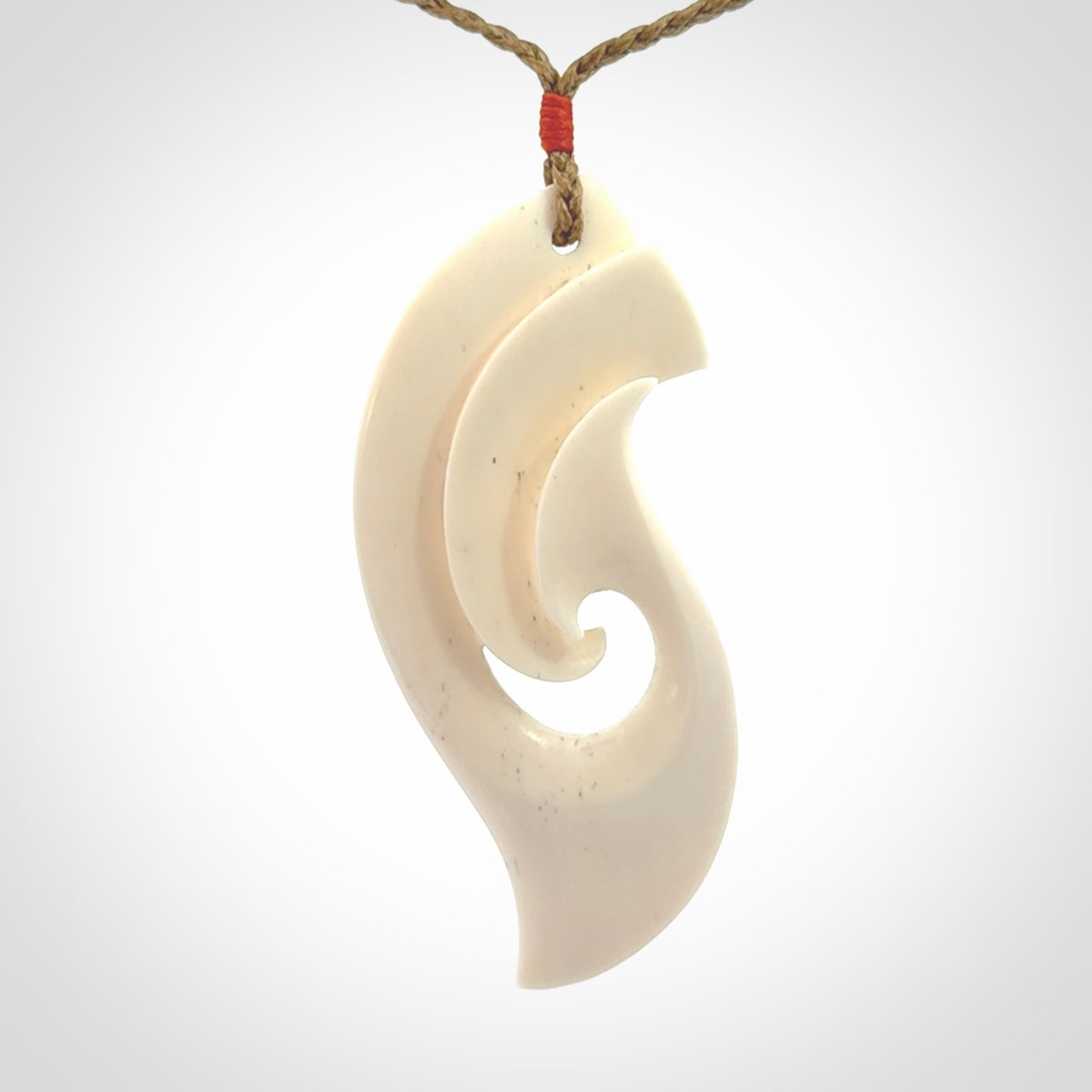 A Stand Out Matau, Hand Carved by Kerry Thompson