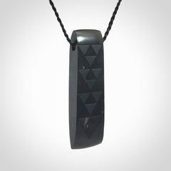 Hand made New Zealand Tangiwai toki with engraving pendant. Hand carved in New Zealand by Kerry Thompson. Unique Jade Toki with adjustable cord.