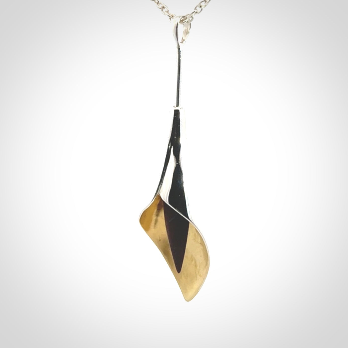 Sterling Silver drop pendant with Red Jasper Stone centre and Sterling Silver chain.