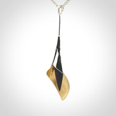 Sterling Silver drop pendant with Red Jasper Stone centre and Sterling Silver chain.