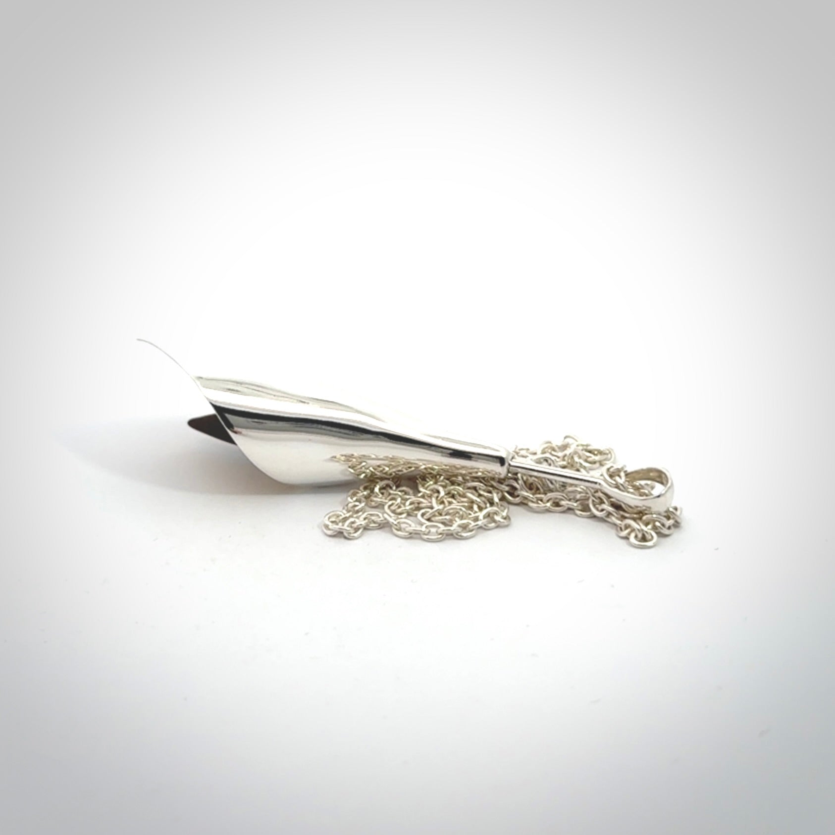 Sterling Silver drop pendant with Red Jasper Stone centre and Sterling Silver chain.