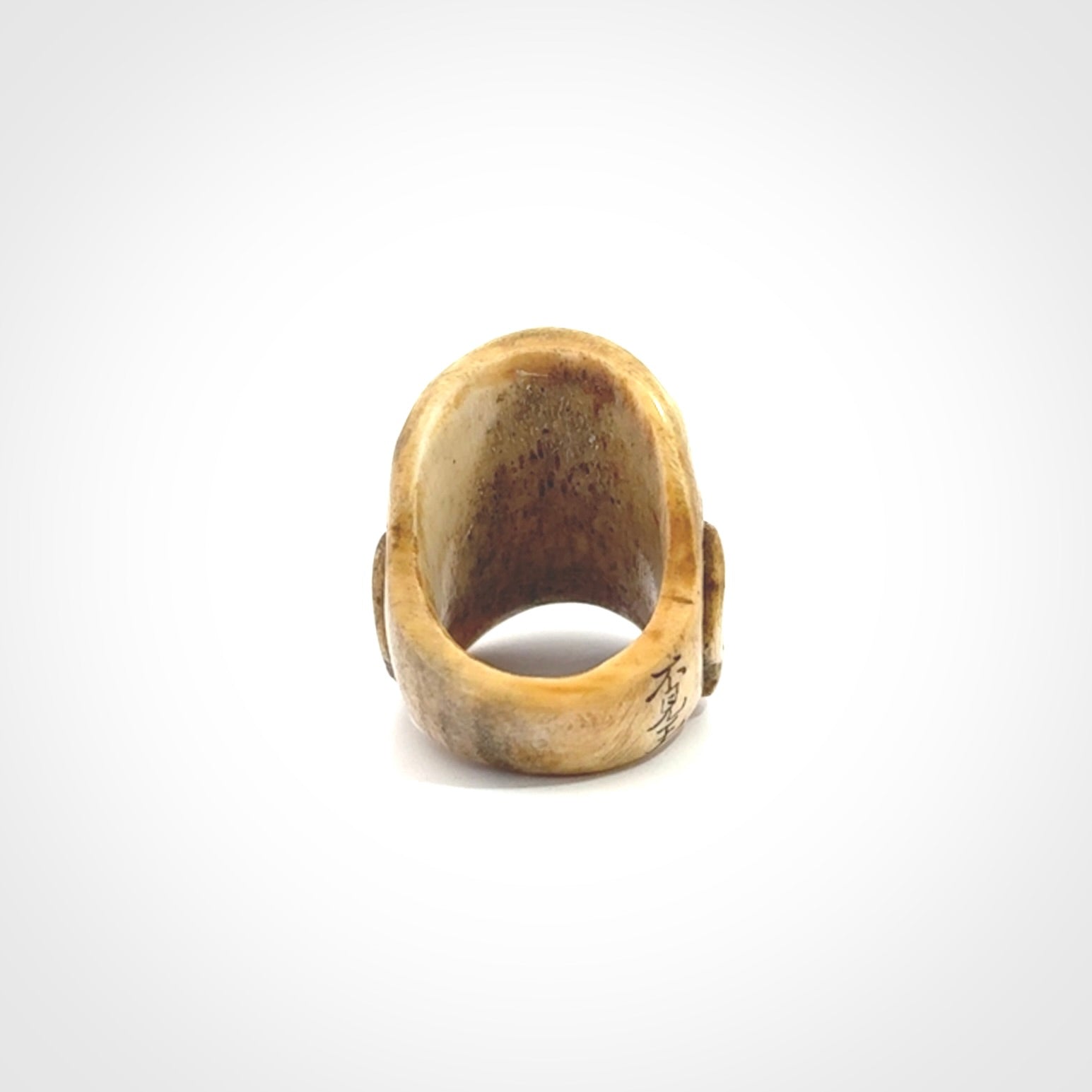 Hand carved Ni-Oh mask ring. Made from Red Deer antler in New Zealand. Unique Ni-Oh temple guardian ring hand made from deer antler by master bone carver Fumio Noguchi. Spectacular collectable work of art, made to wear. One only ring, delivered to you with express courier.