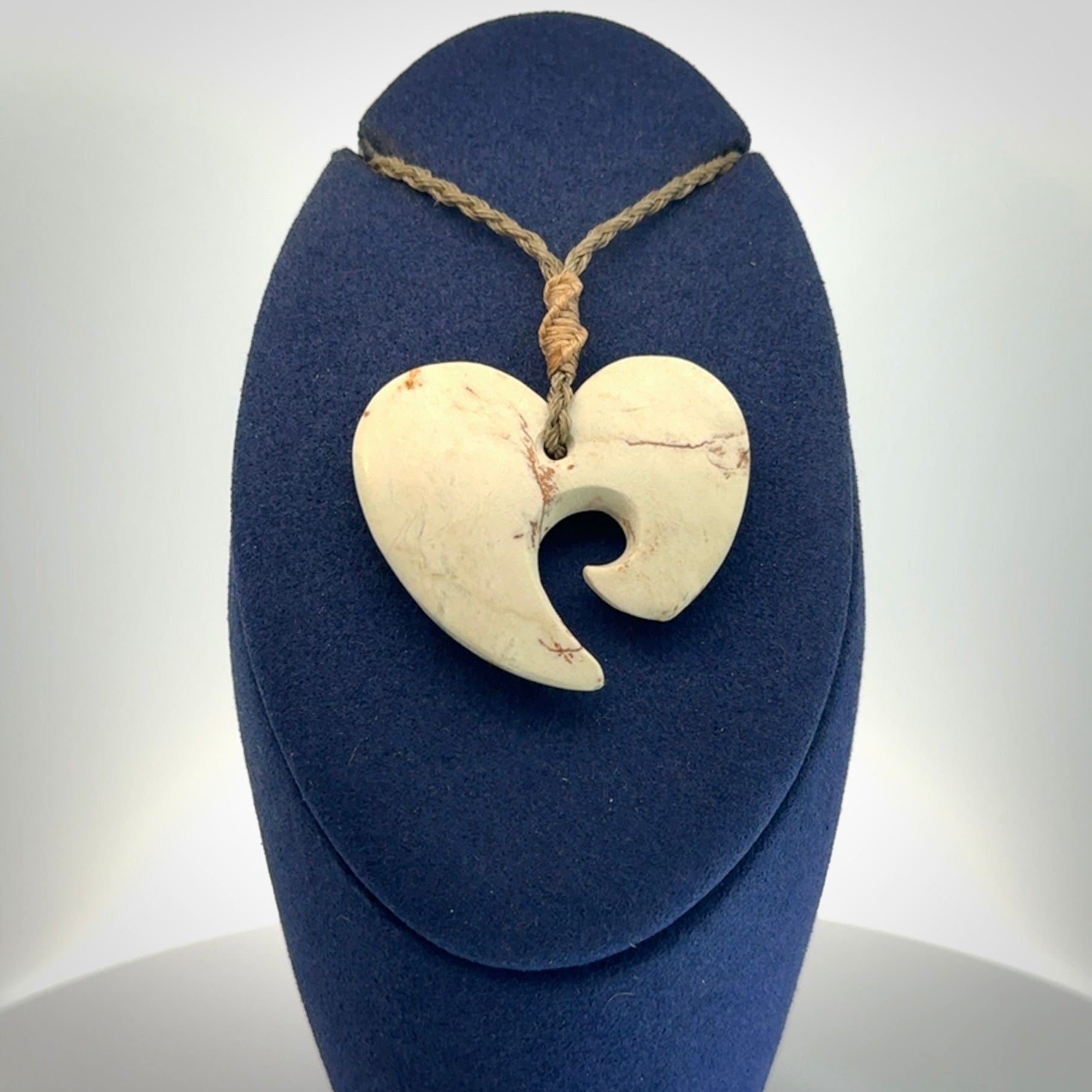 A Gorgeous heart pendant carved in New Zealand Jade
