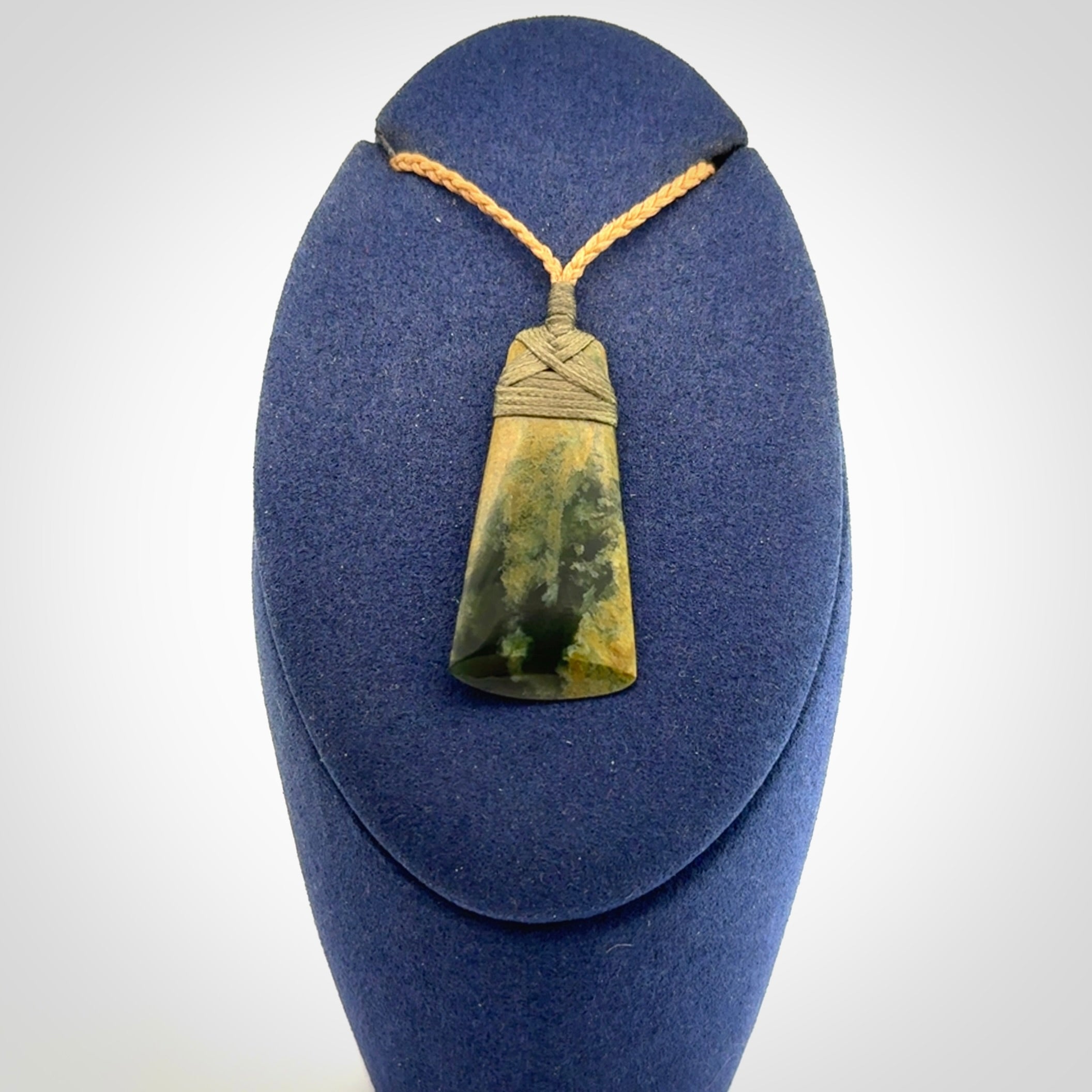 A gorgeous flower jade toki pendant