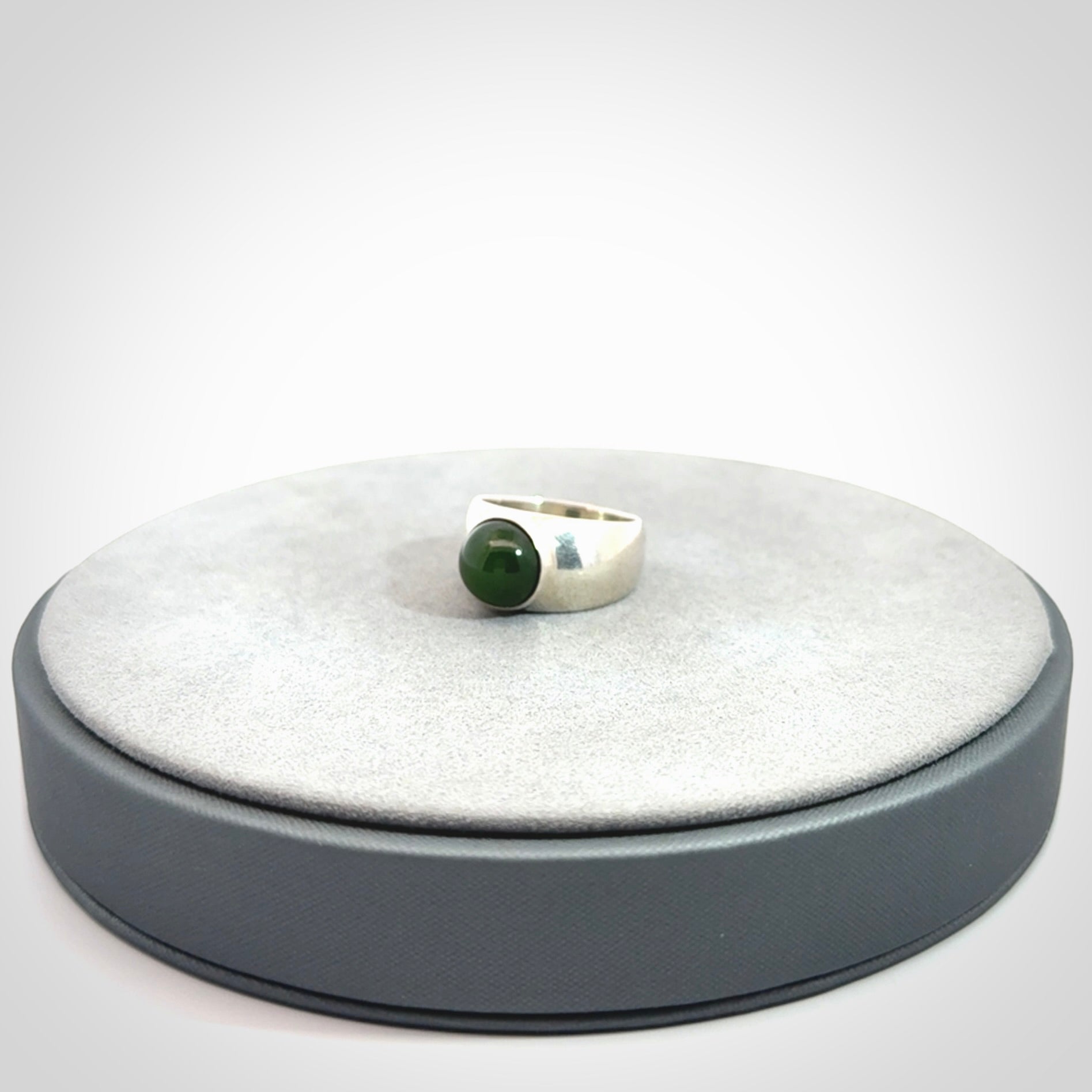 A Beautiful New Zealand Jade and Sterling Silver Ring