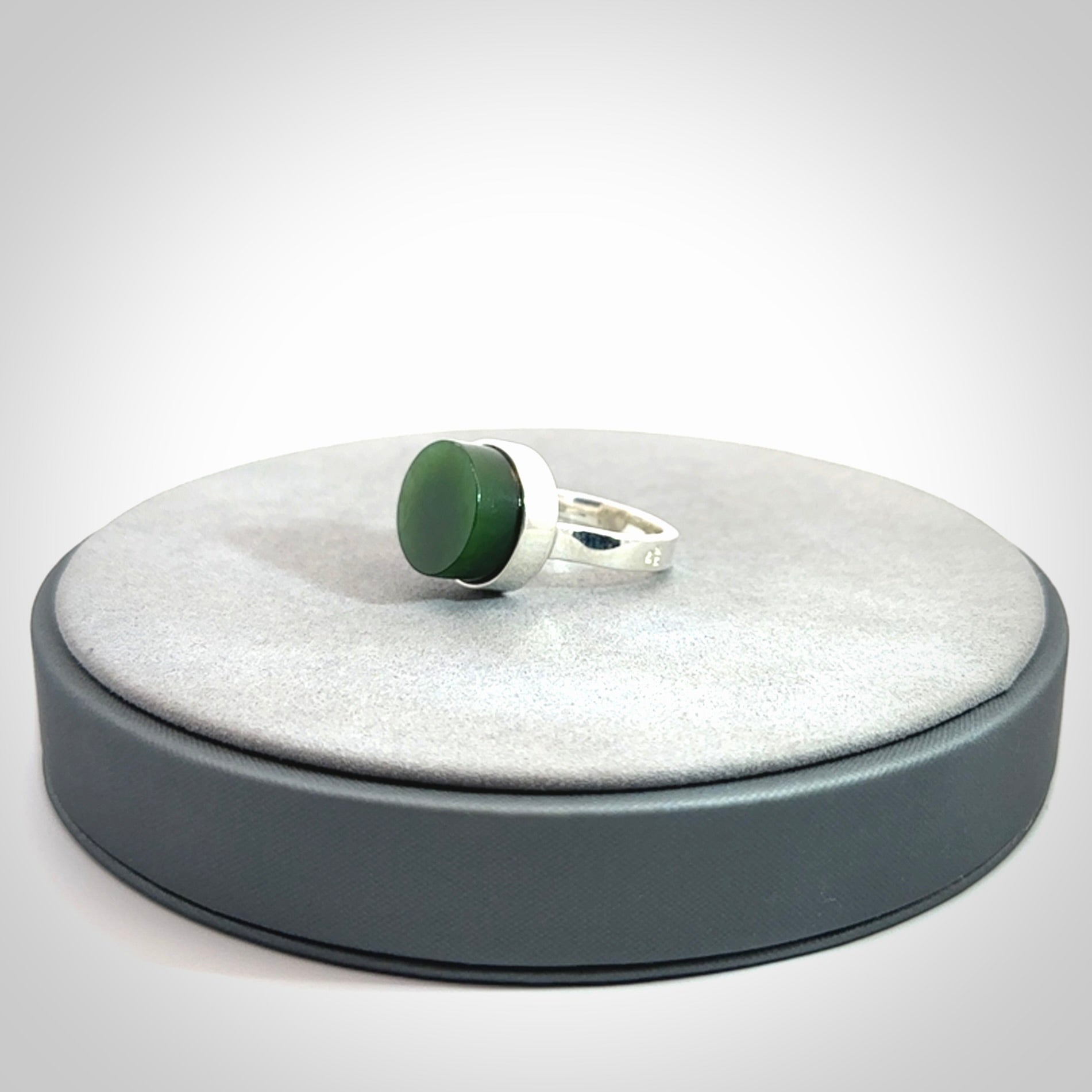 Beautiful New Zealand Jade and Sterling Silver Ring