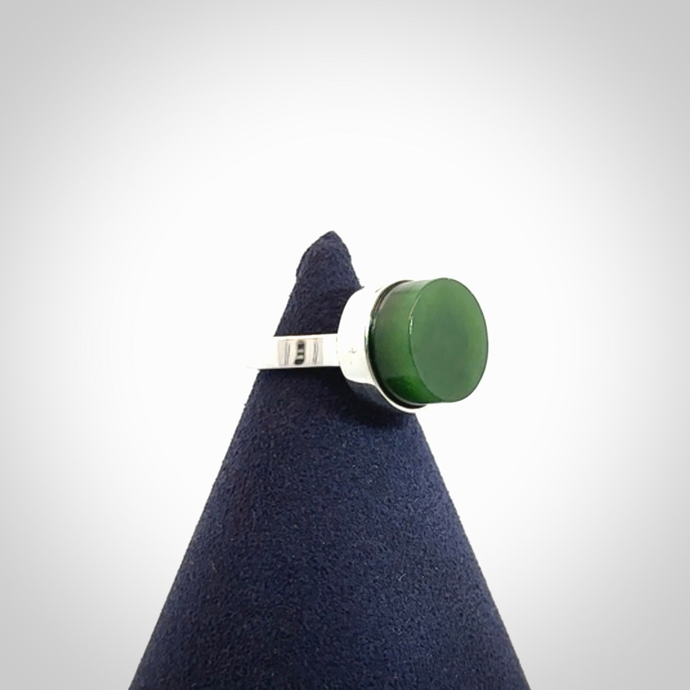 Beautiful New Zealand Jade and Sterling Silver Ring