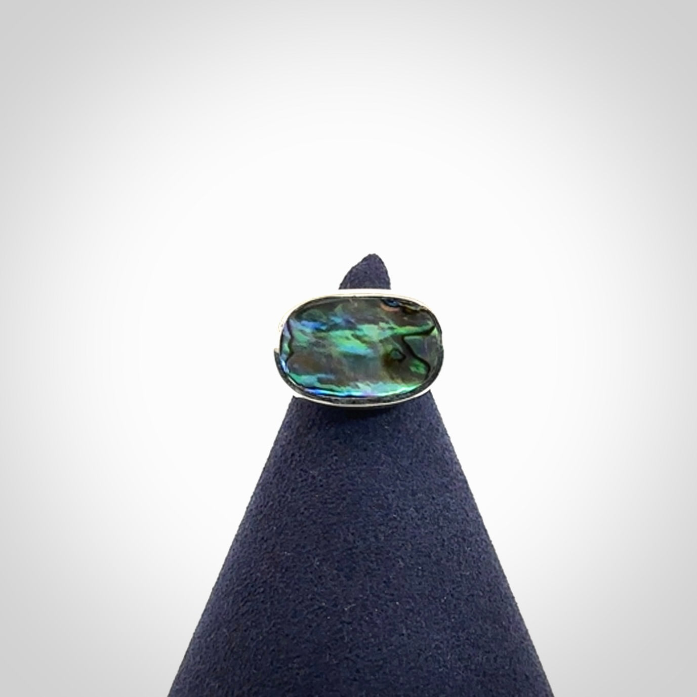 Gorgeous Paua shell and sterling silver ring