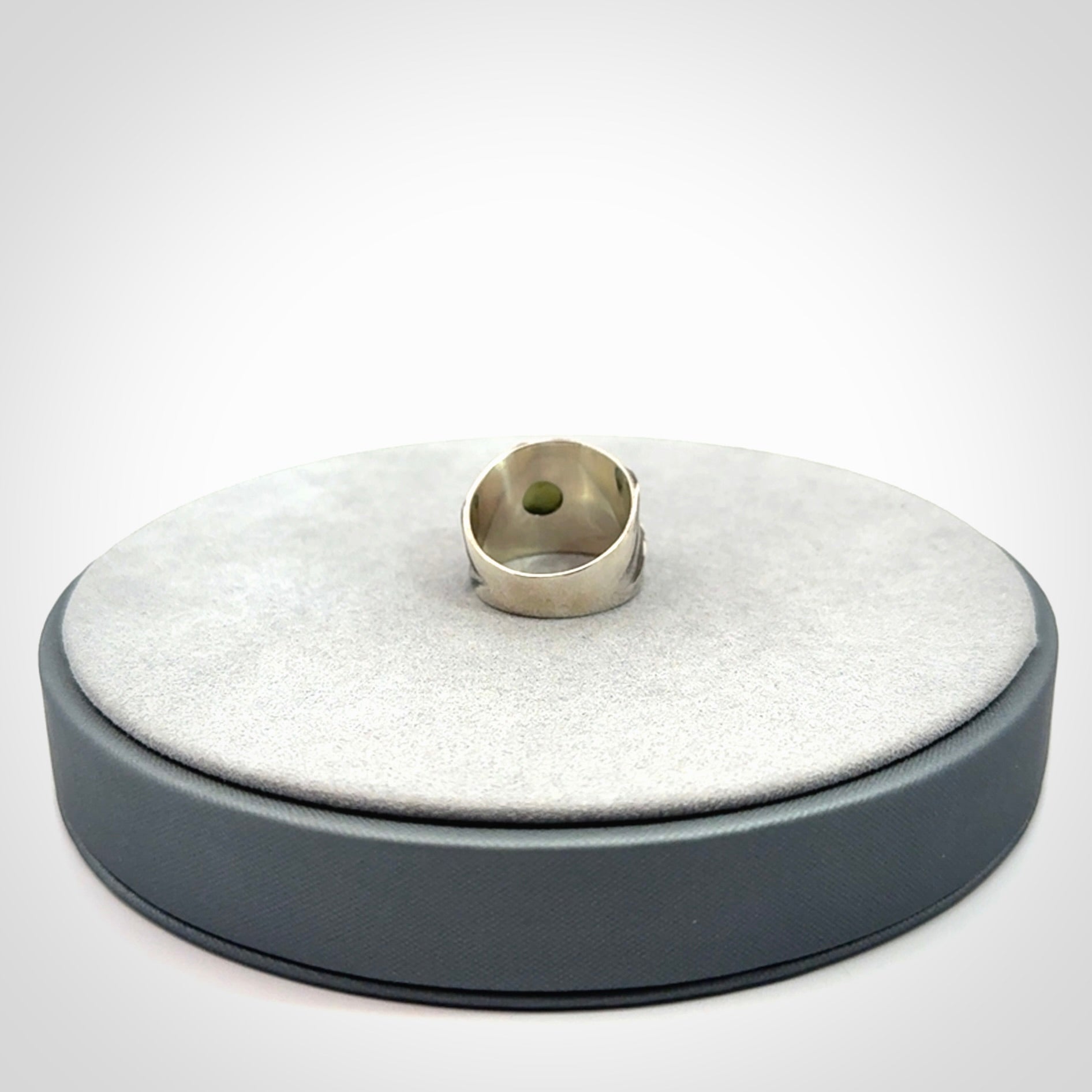 Hand crafted sterling silver ring with New Zealand Jade insert