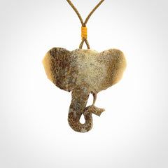 These are hand made elephant pendants, carved in a Deer Antler. The cord is length adjustable. Provided in a woven kete pouch and delivered with express courier.