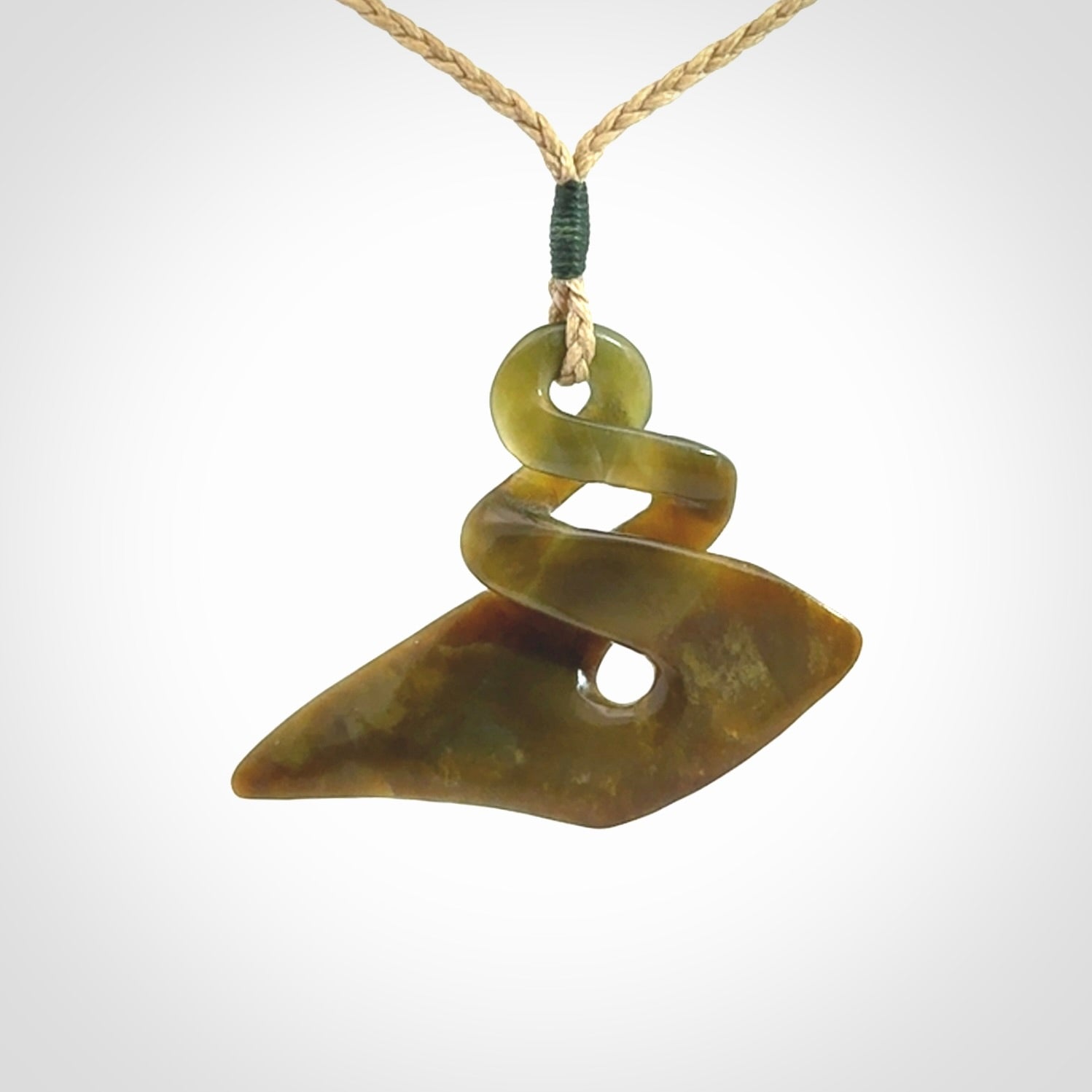 A Striking Flower Jade Twist Pendant